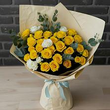 Букет цветов из:  Розы в Алмазном