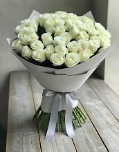 Букет 35 Белых роз в Алмазном