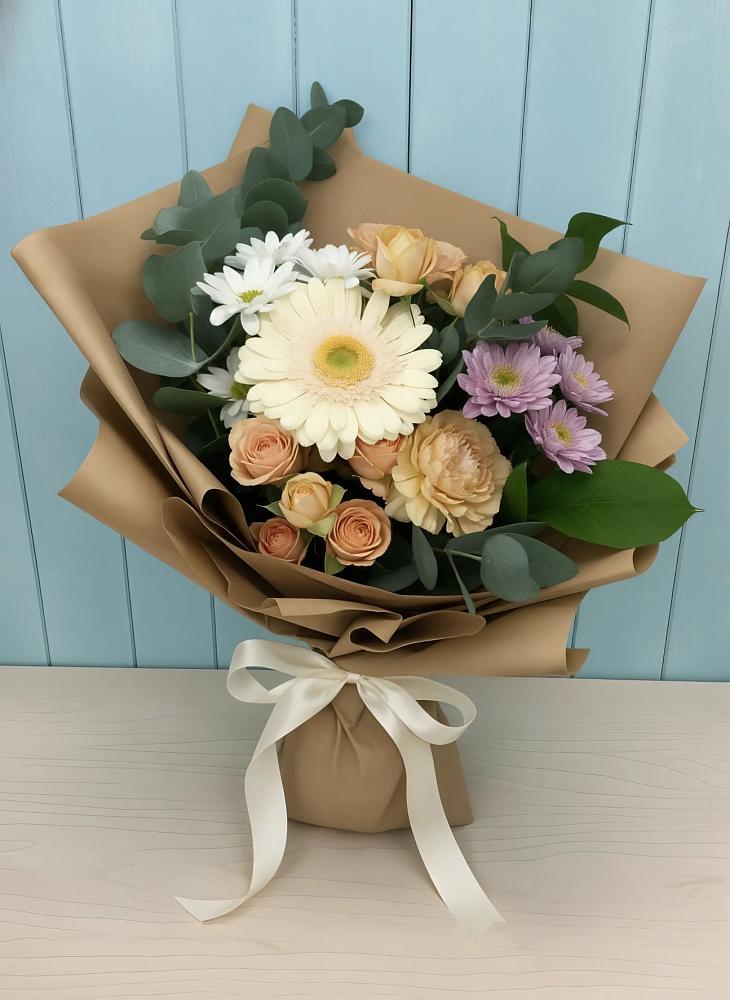 Букет цветов из: Герберы и Хризантемы в Алмазном