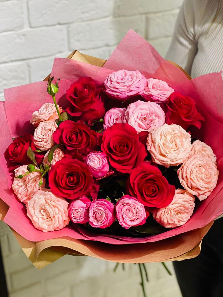 Букет цветов из: Розы в Алмазном