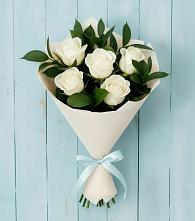 Букет цветов из:  Розы в Алмазном