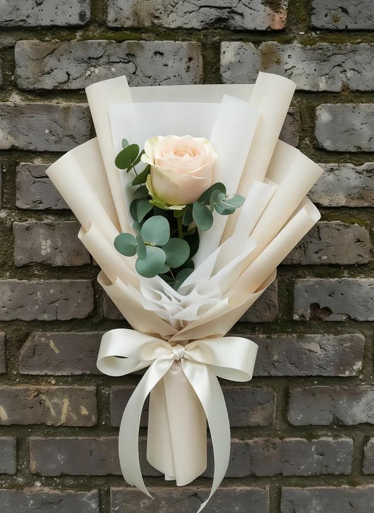 Букет цветов из: Розы в Алмазном