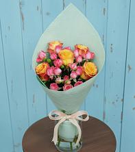 Букет цветов из:  Розы в Алмазном